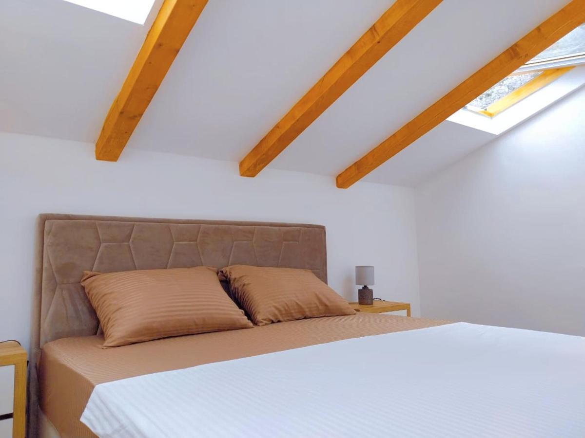 Apartment Dora Kotor Dış mekan fotoğraf