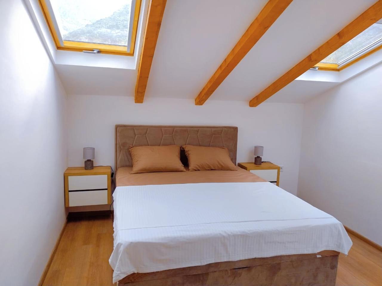Apartment Dora Kotor Dış mekan fotoğraf